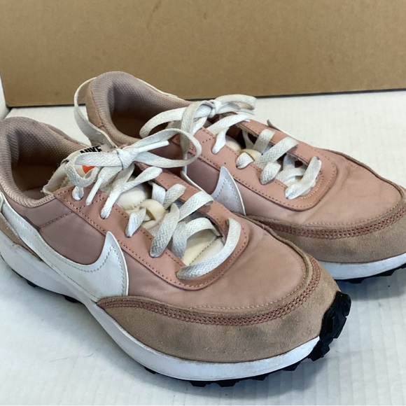 Nike Women's Waffle Debut Mauve Blush Pink White Air sz 7.5 - Picture 4 of 15